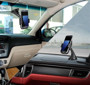 Imagen de SOPORTE CELULAR CON CARGADOR INALAMBRICO PARA AUTO VENTOSA